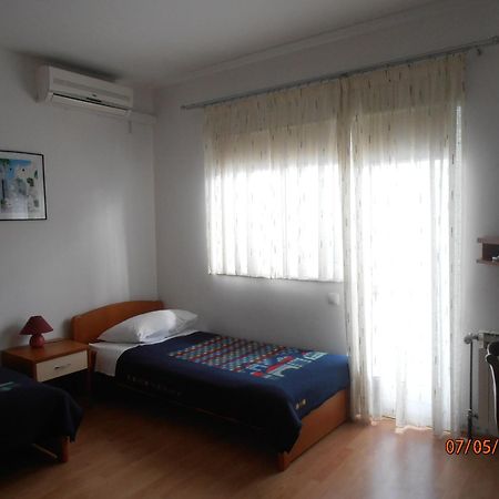 Hotel Metkovic Exterior photo
